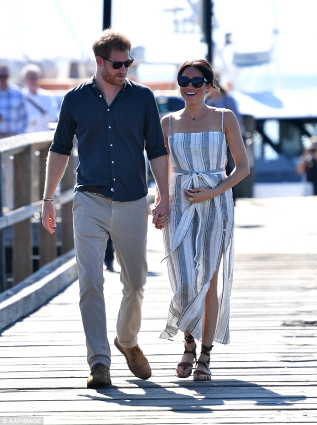 51877CD800000578 6305177 The Duchess of Sussex 37 paid a subtle tribute to her late mothe a 56 1540256521092