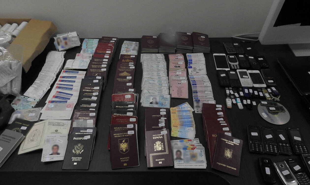 pasaporta.jpg