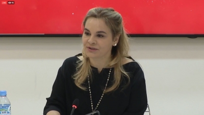 VIDEO LIVE/ Kryetarja e LSI, Monika Kryemadhi bashkëbisedim me gazetarët