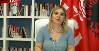 Teatri/ Kryemadhi: Rama ka bërë gati botet me ujë dhe bombolat me gaz lotjsellës. Nuk do të lëvizim, me diagnozën që kam unë mund të vdes nëse….