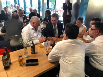 Tritan Shehu takim me komisionerin e BE për Politikat Financiare dhe Burimeve Njerezore