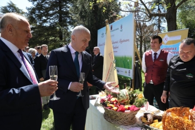 Pro turizmit në Shqipëri, Meta çel në presidencë, Festivalin Kombëtar të Kulinarisë