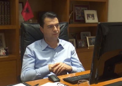 “Rama po liron një e nga një kapobandat e krimit”- Basha bashkëbisedime me qytetarë në Facebook: Çdo shkelës i ligjit do të ndëshkohet