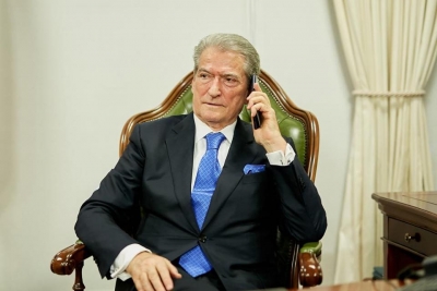 Skandal! 20 euro një takim në konsullatë: Rama me Cakajn gjobisin emigrantët!