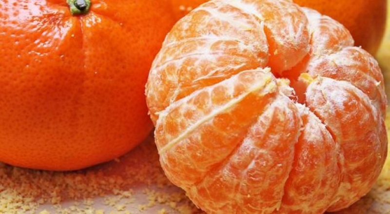 Çfarë i ndodh trupit tuaj nëse hani mandarina çdo ditë
