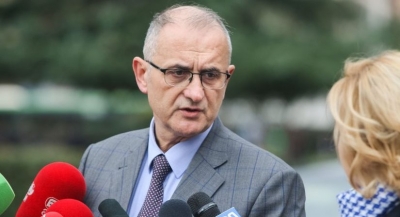 Shkarkimi i Dylgjerit, Vasili: Rikthehet neni i agjitacion propagandës