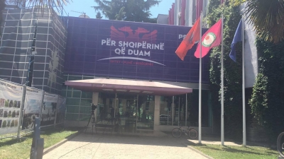 Emrat që ikin e vijnë nga lista e PS në 7 qarqe