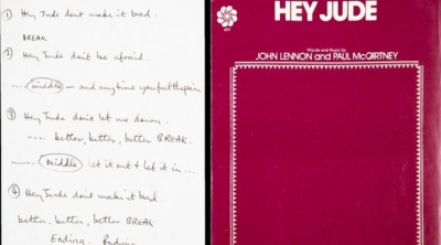 Beatles, teksti i këngës “Hey Jude” i shkruar me dorë shitet në ankand për 910 mijë dollarë