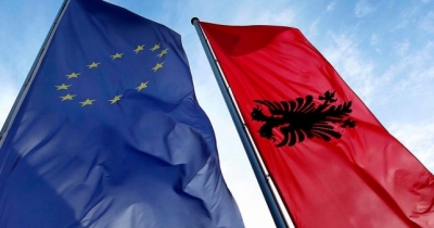 Diskutimet në Bruksel: Shqipëria hapa mbrapa me sundimin e ligjit/ Mungesa e Gjykatës Kushtetuese pengon integrimin