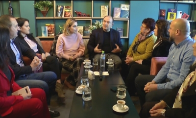 Kryemadhi në njësinë nr.4: Qytetarët po largohen nga mungesa e shpresës. Rama takson intelektualët, ‘zhveshi’ nga taksat oligarkët