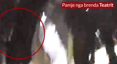 Rama e mohoi, PD nxjerr videon: Kamera brenda Teatrit para shembjes, policë me armatim të rëndë