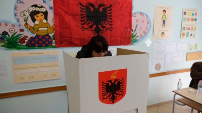 Washington Post: Opozita gati të vijë në pushtet