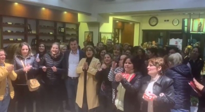 Gratë e Beratit urojnë Monika Kryemadhin