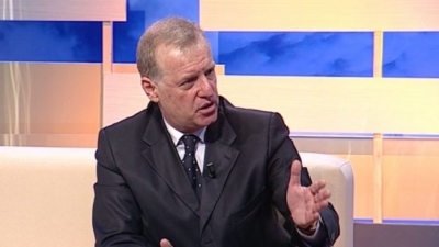 Genc Pollo: Rama, me burgimet as Kina Popullore nuk i ka, tregon se po e humbet mendjen a toruan