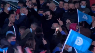 Nis zyrtarisht fushata elektorale e PD, Basha mbërrin në sheshin “Nënë Tereza”