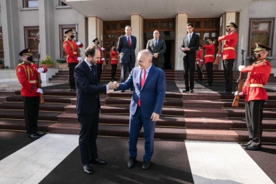 Marcos Alonso i paraqet Letrat Kredenciale Presidentit/ Meta: Spanja partner shumë i rëndësishëm për ne