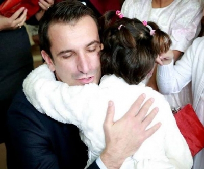 Denoncimi/ Prindërit kundër lali Erit: Mos na përdor fëmijët për fushatë o …