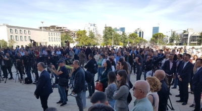 Sot, protesta kombëtare e pedagogëve përpara Korpusit të UPT