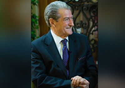 'Çmimet e pasaportave biometrike në Kosovë, 2 herë më të ulëta se në Shqipëri!'