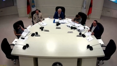 PD kërkon shkarkimin dhe burgosjen e Kajmakut, KQZ merr vendimin e parë për kryebashkiakun