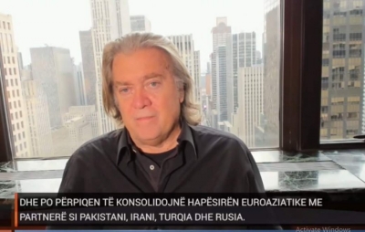 Bannon: Pse shqiptarët duhet të votojnë Trump! E vërteta e arrestimit tim