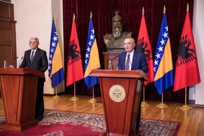 Meta takon homologun boshnjak dhe jep mesazhin e fortë: Shpopullimi problem në rajon, në Shqipëri gjendja paraqitet kritike