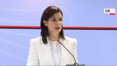 Shkelje e ligjit? Etilda Gjonaj, heshtje për licensën e noteres Eva Blushi