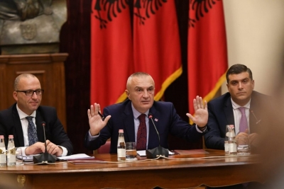 Balla përgojon sërish Xhaferllarin, Meta i përgjigjet: Njeri pa dinjitet