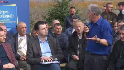 VIDEO LIVE/ 'Rrugëtimi për Shqiperinë'/ Basha bashkëbisedimin me fermerët në Devoll