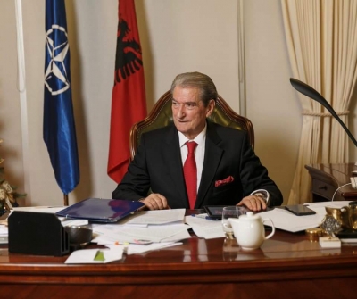 Berisha:Bandat ne Elbasan ushtrojne terror me pistoleta mbi popullaten,narkopolicia ben sehir.