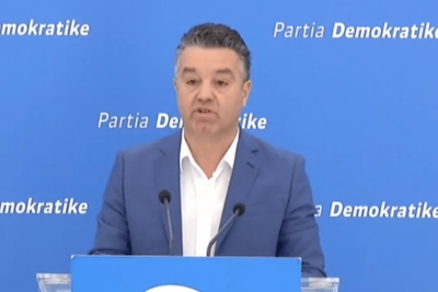 Rritja e çmimit të naftës nga Rama, Bozdo: PD do ta ulë 300 lekë për litër