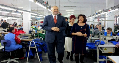 Fasonët letër Ramës/ Nuk marrim kredi abuzive, ministrat e tu as nuk denjojnë të na përgjigjen