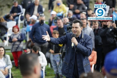 “Do iu fusë dy gishtat në sy nëse i jepni votën”, Basha i përgjigjet Ramës nga Kavaja: Pas 8 vitesh a do t’i hapet dera dështakut për herë të tretë? Sigurisht që jo!