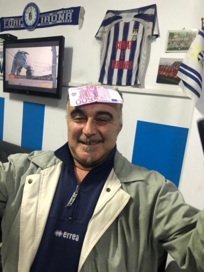 Tedi Blushi: Deputeti me votë 500 euroshe në ballë siguron pushimet