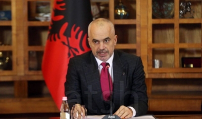 Shqipëria në krizë ekonomike, Rama ia vë fajin opozitës dhe shiut