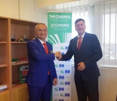 Një mision së shpejti në Shqipëri? Meta në Strasburg me zyrtarin e KiE-s: Demokracia në radhë të parë është vendore