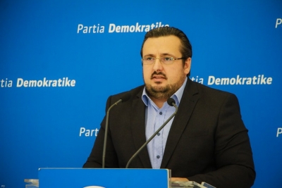 Performanca mizerabël/ Qeveria dështoi me arkëtimin e taksave, miqtë e Ramës nuk paguajnë