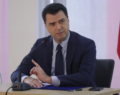 A do e vendosni maskën? Basha përgjigjet: Personalisht e kam mbajtur, madje ju kam këshilluar kohë më parë…