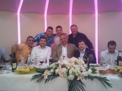 Kryemadhi publikon foton e Ramës rrethuar nga banda e zgjedhjeve: Koha e këtij Kryeministri ka mbarua