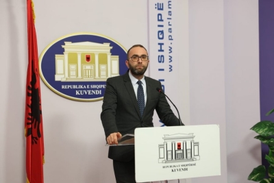 Bardhi: Kufizimi i lirisë së Berishës, shkelje e rëndë kushtetuese që ngre pikëpyetje të forta mbi SPAK