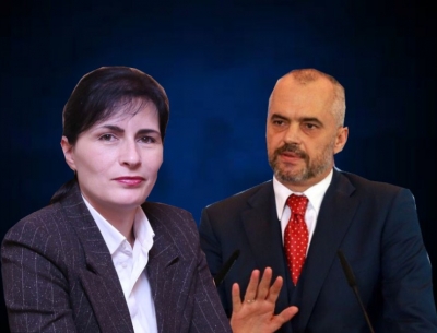 Shumë po përdoresh shoqja Arta