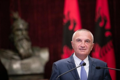 “Ligjet” rrëzojnë sërish Metën, i kthejnë dekretin për Pushtetin Vendor