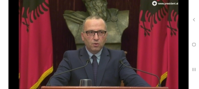 Këshilltari i Presidentit: Qeveria po rrëmben drejtësinë. Kuvendi votoi sot 10 ligje që prekin reformën