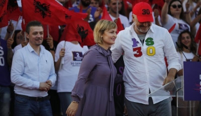 Deklarata apo përplasje? Pse dha dorëheqjen kryebashkiakja e Durrësit