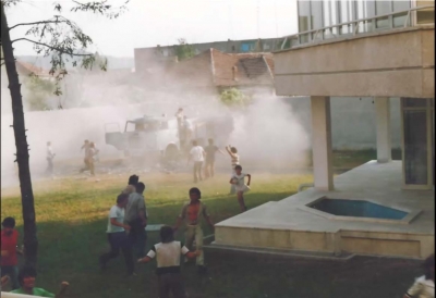 1990/Çarja e murit të ambasadës gjermane