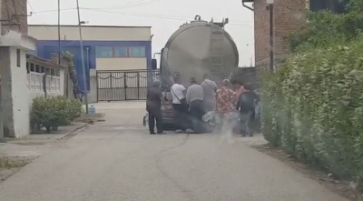 Petrit Vasili:Në Vlorën e deputetit Rama qytetarët për të larë detyrohen të blejnë ujin me lekë nga botet private