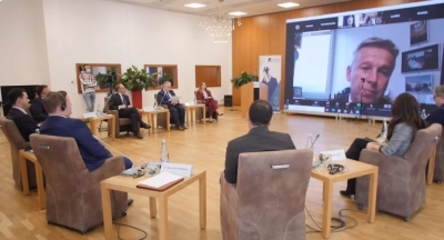 Deputeti austriak i përcjell Bashës fjalët e Kurtz: I uroj më të mirën në 25 prill, BE e paplotë pa Shqipërinë