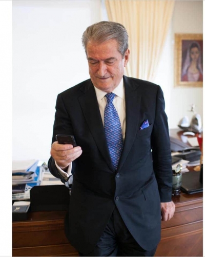 Berisha:1000 euro ryshfeti per te marre kulloten ne Gjirokaster!