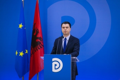 VIDEO/Basha: Rama premtoi shëndetësi falas, por me oligarkët vodhi 385 mln euro