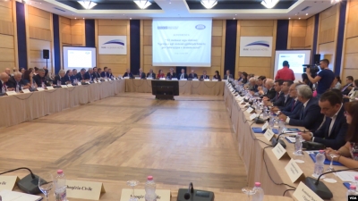 Reforma Zgjedhore/ Zëri i Amerikës: Sfida e re për konsensus politik në Shqipëri